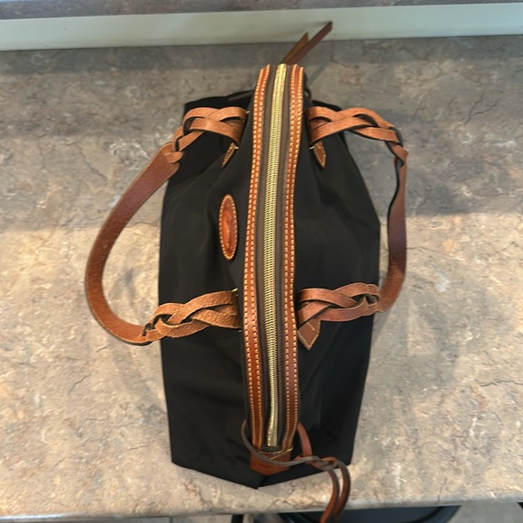 Dooney and bourke nylon domed satchel - Picture 4 of 11